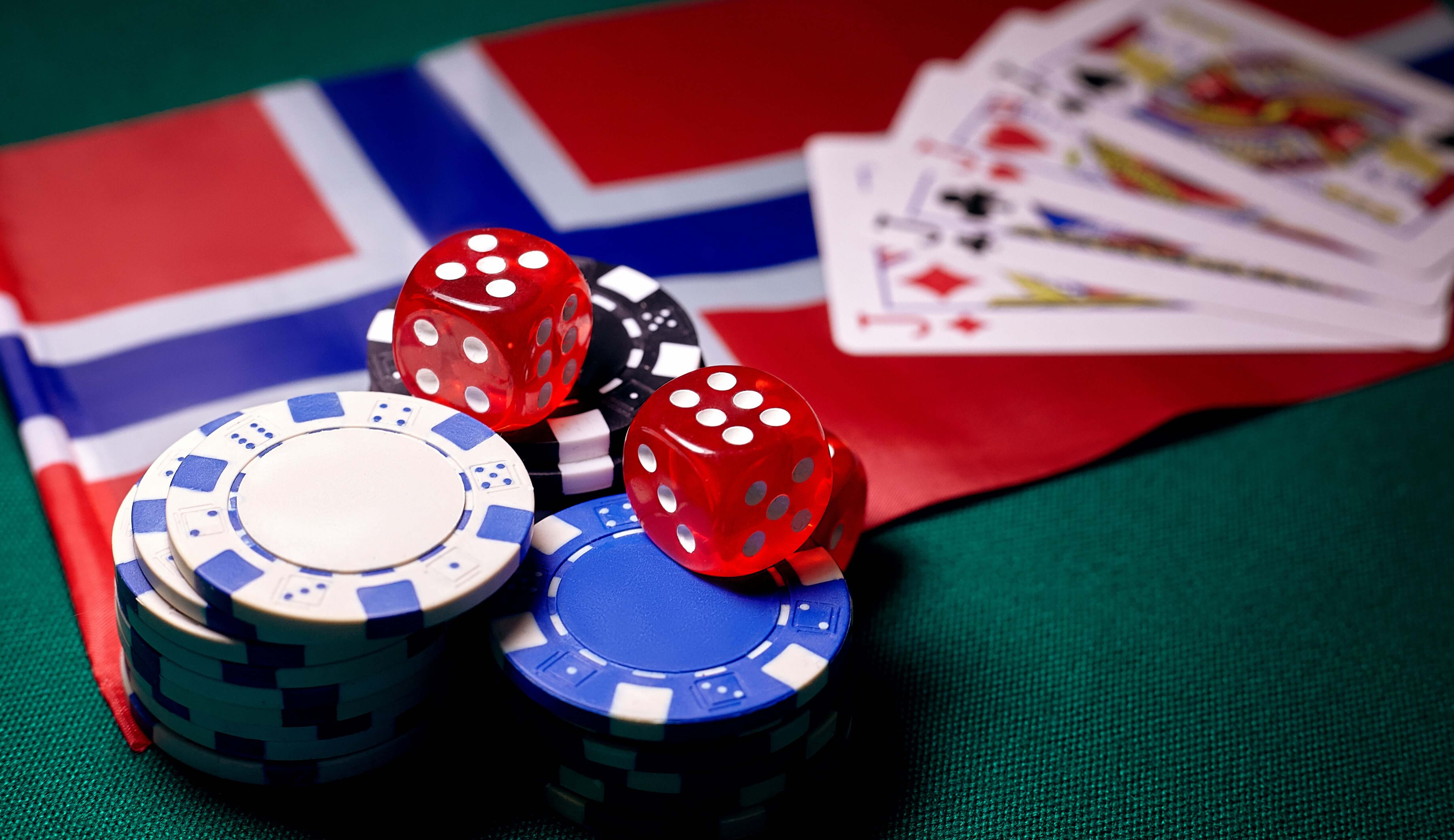 Poker, bordspill og sportsbetting – fra kortspill til brettspill og terning.